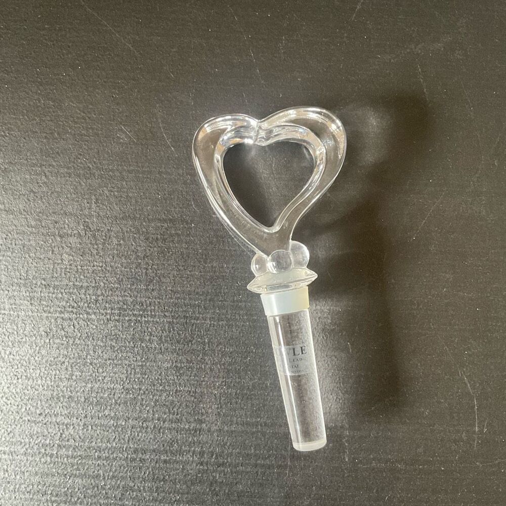 Vtg Towle Clear Full Lead Austrian Crystal Heart Shaped Wine Bottle Stopper